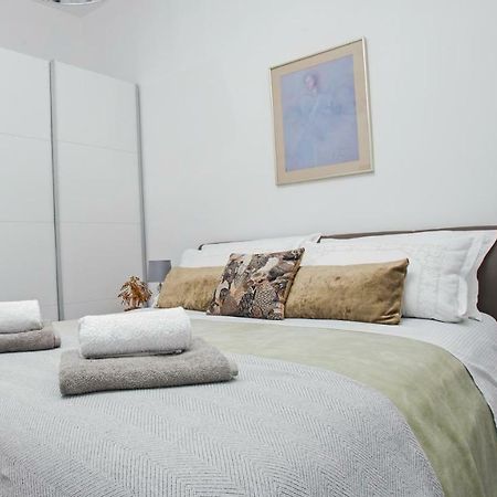 Apartman Ami สปลิท ภายนอก รูปภาพ